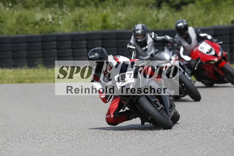 /Archiv-2024/17 01.05.2024 Speer Racing ADR/Instruktorengruppe/41